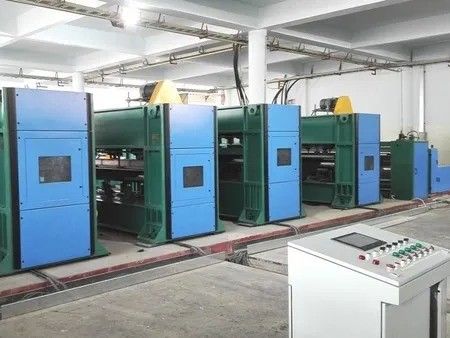 Non Woven Fabric Carpet Needle Punching Production Line 100kg/H  - 500kg/H